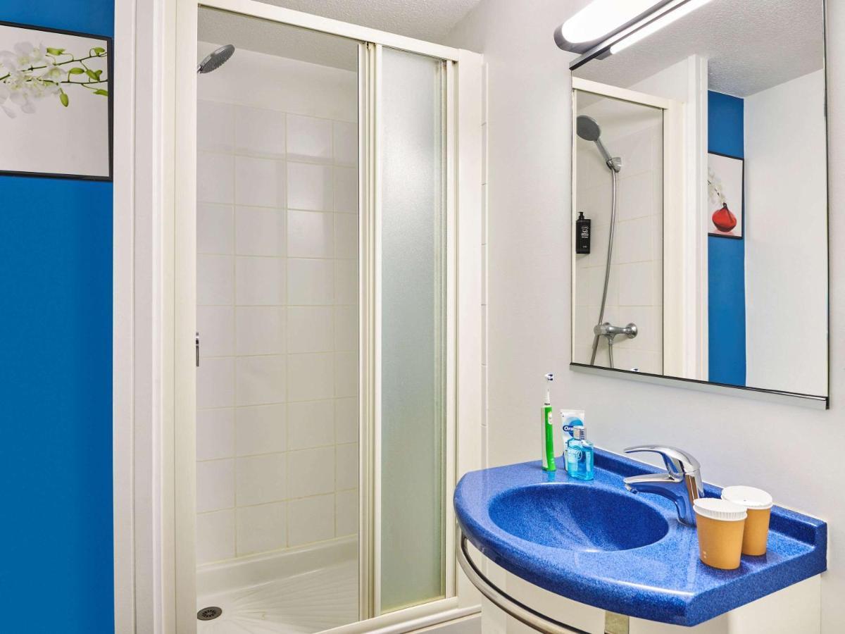 Ibis Budget Versailles Куаньєр Екстер'єр фото