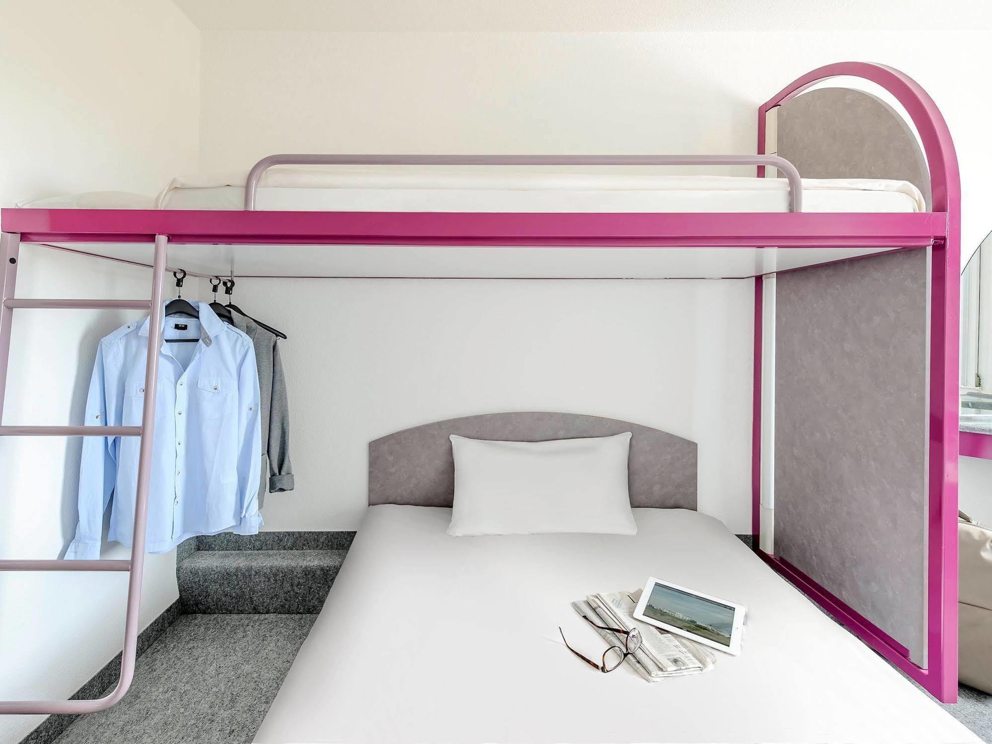Ibis Budget Versailles Куаньєр Екстер'єр фото